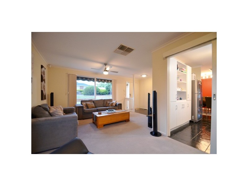 5 Ming Court, Trott Park SA 5158