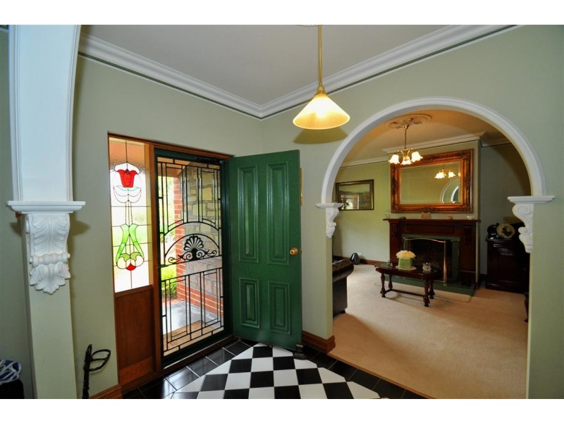 21 Light Road, Coromandel Valley SA 5051