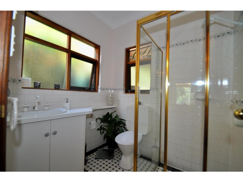 21 Light Road, Coromandel Valley SA 5051