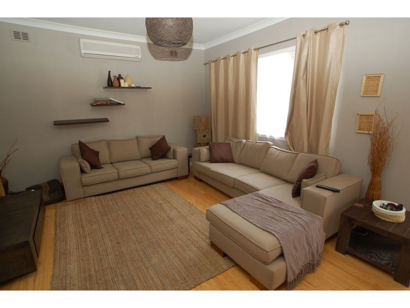 1 Seymour Terrace, Ascot Park SA 5043