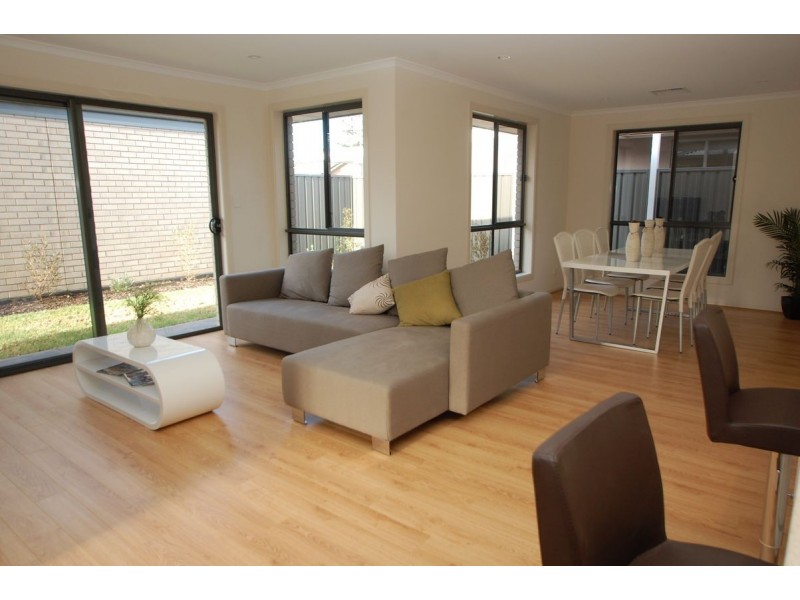 9 Sixth Avenue, Ascot Park SA 5043