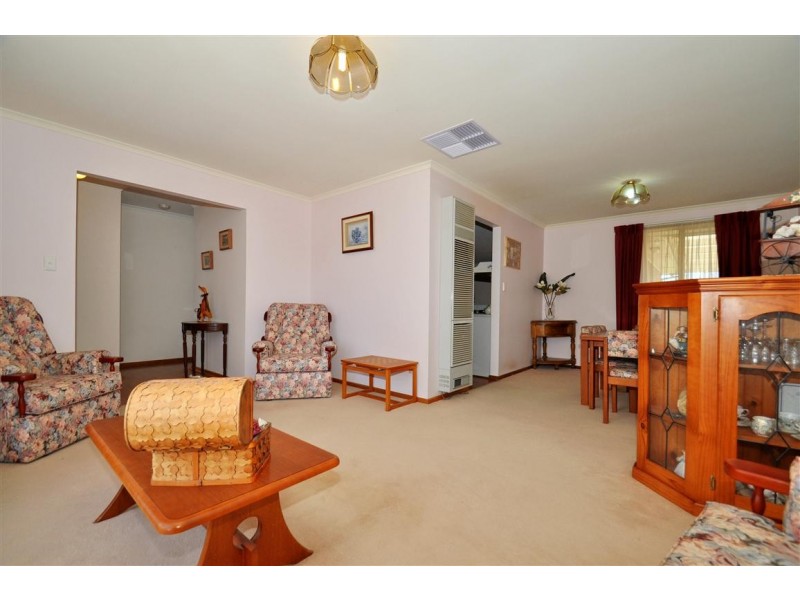 12 Rosina Street, Woodcroft SA 5162