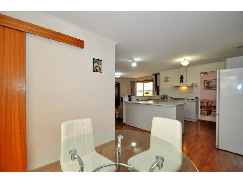 12 Rosina Street, Woodcroft SA 5162