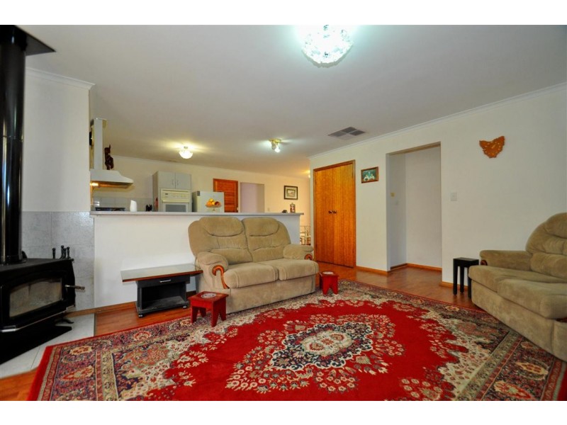 12 Rosina Street, Woodcroft SA 5162