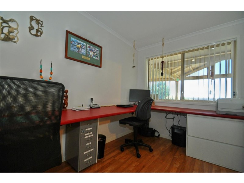 2 Hollyoaks Court, Happy Valley SA 5159