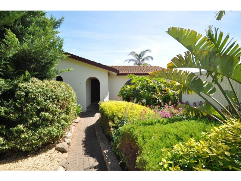 25 Albany Avenue, Port Noarlunga South SA 5167