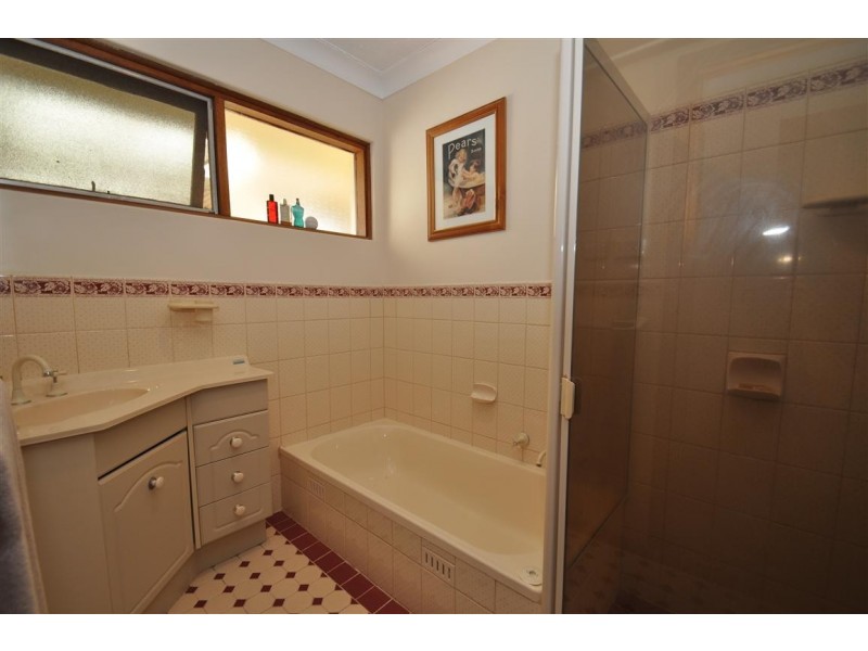 25 Albany Avenue, Port Noarlunga South SA 5167