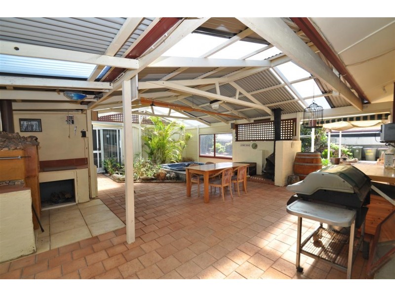 25 Albany Avenue, Port Noarlunga South SA 5167