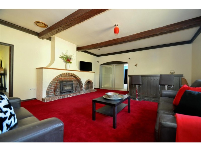 21 Vynland Drive, Flagstaff Hill SA 5159