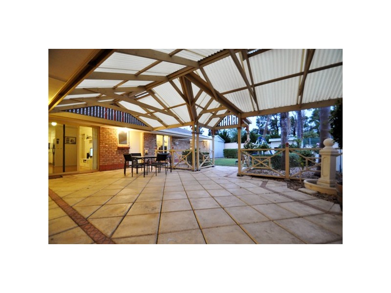 87 Sherebrooke Boulevard, Woodcroft SA 5162