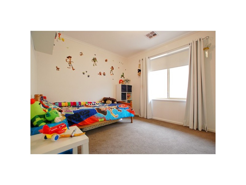 87 Sherebrooke Boulevard, Woodcroft SA 5162