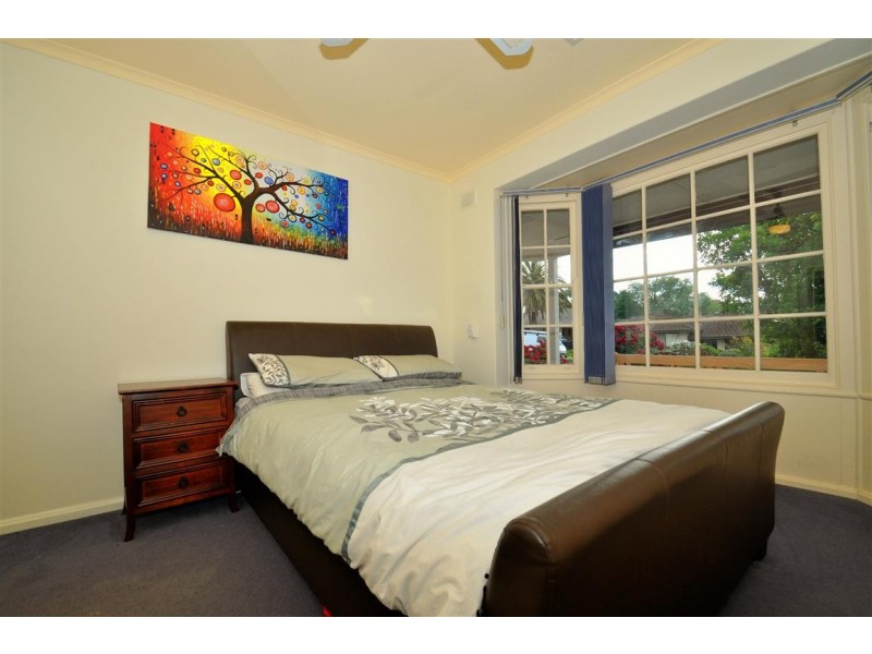 15 Glenburnie Street, Happy Valley SA 5159