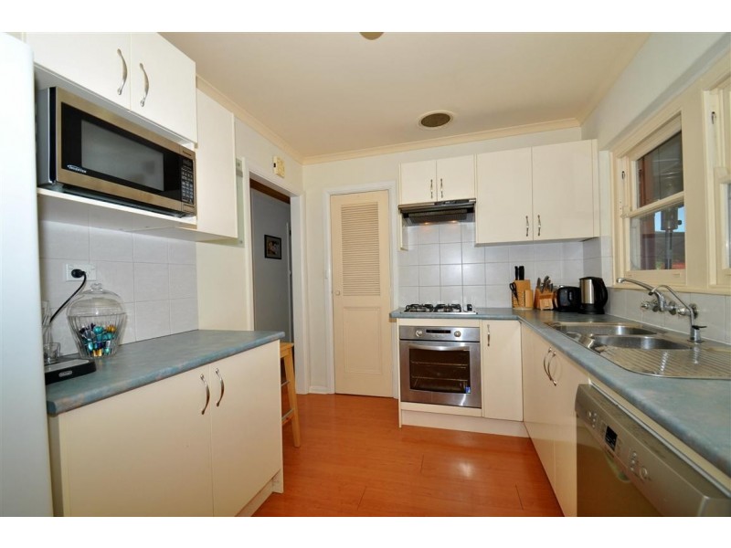 15 Glenburnie Street, Happy Valley SA 5159