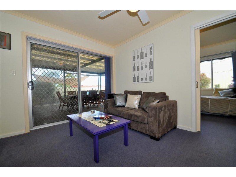 15 Glenburnie Street, Happy Valley SA 5159