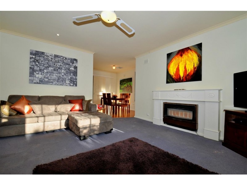 15 Glenburnie Street, Happy Valley SA 5159