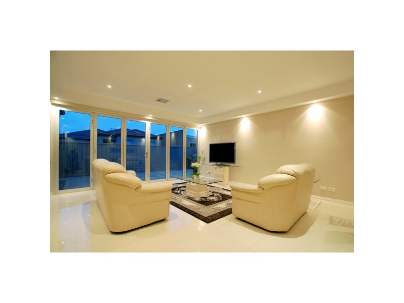 3 Allchurch Avenue, North Plympton SA 5037