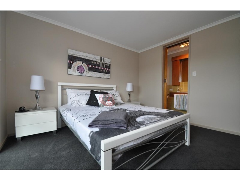 41 Easton Road, Happy Valley SA 5159