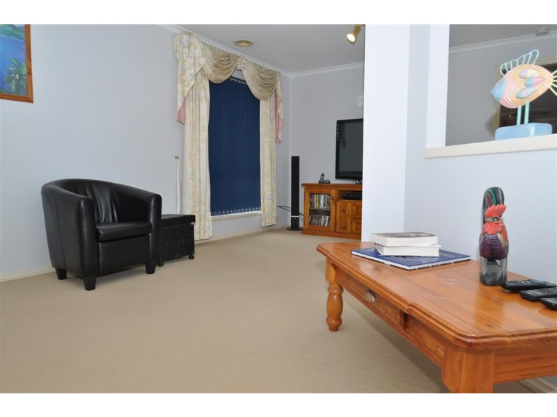 32 Barbados Drive, Seaford Rise SA 5169