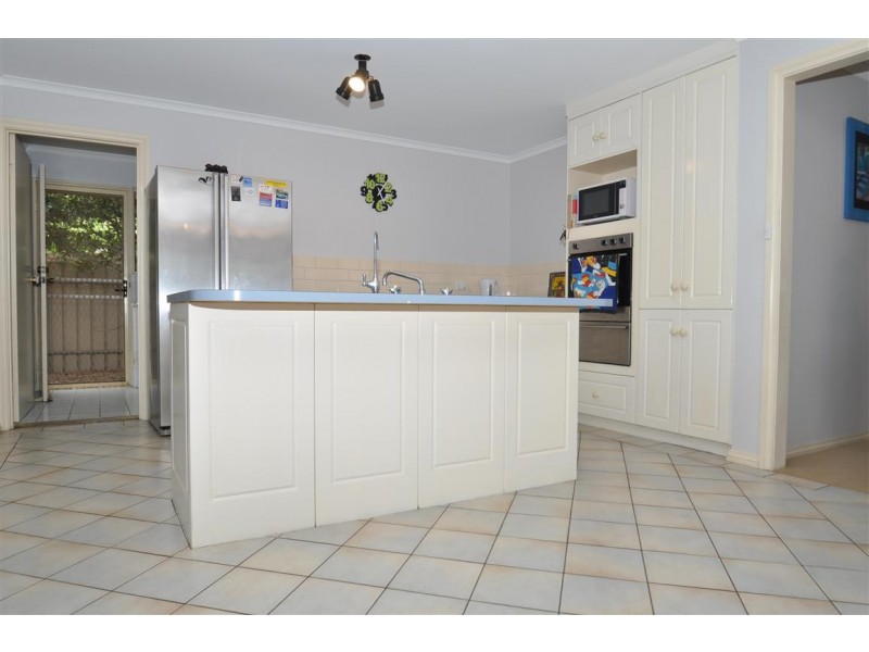 32 Barbados Drive, Seaford Rise SA 5169