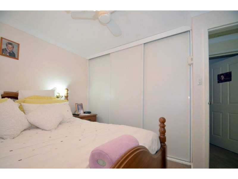 23 Trelawney Crescent, Huntfield Heights SA 5163