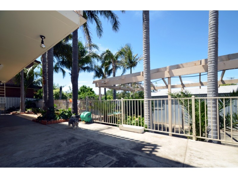 23 Trelawney Crescent, Huntfield Heights SA 5163