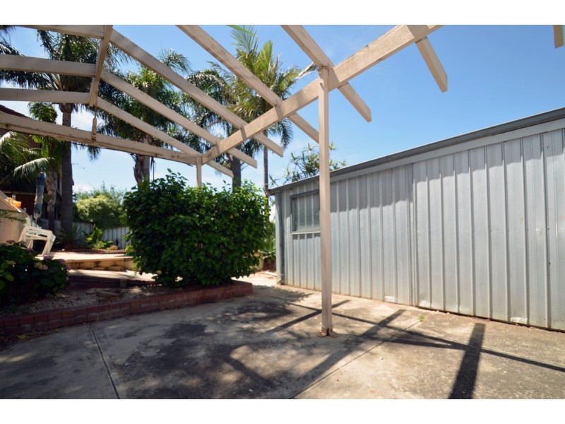 23 Trelawney Crescent, Huntfield Heights SA 5163