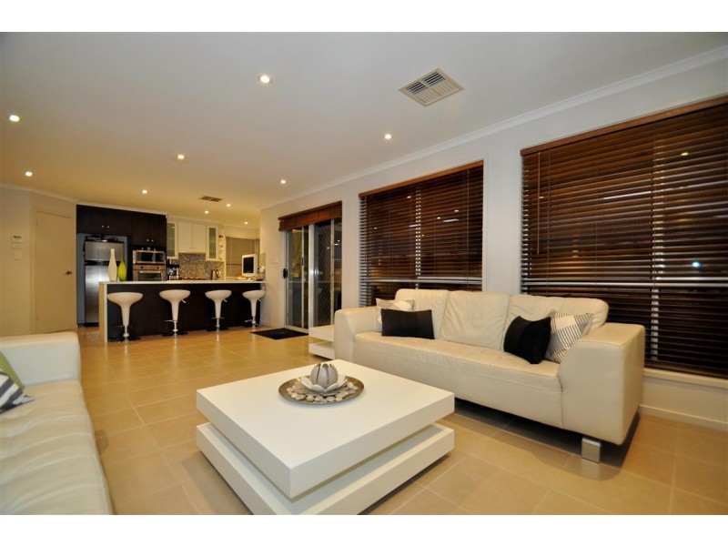 114 Grand Boulevard, Seaford Rise SA 5169