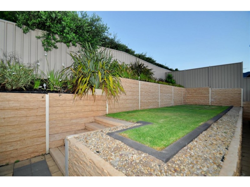 114 Grand Boulevard, Seaford Rise SA 5169