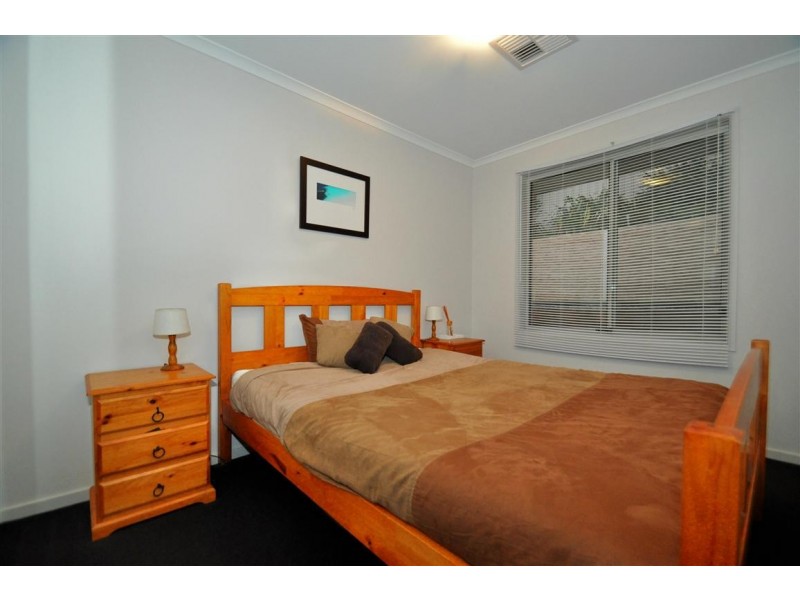 114 Grand Boulevard, Seaford Rise SA 5169
