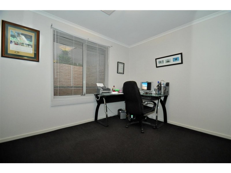114 Grand Boulevard, Seaford Rise SA 5169