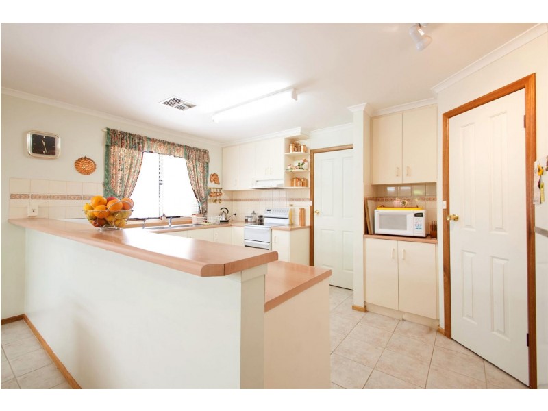 1 Serpentine Road, O’halloran Hill SA 5158