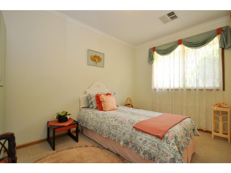 1 Serpentine Road, O’halloran Hill SA 5158