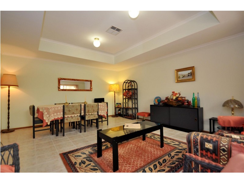 1 Serpentine Road, O’halloran Hill SA 5158