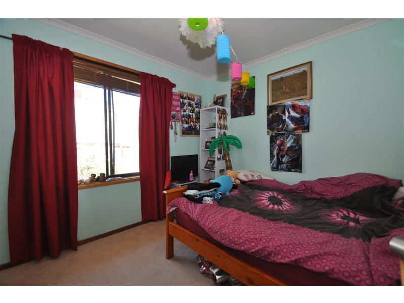 11 Aish Court, Woodcroft SA 5162