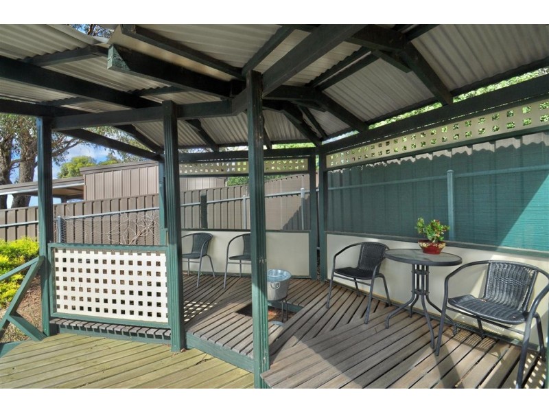 3 Caspian Court, Woodcroft SA 5162