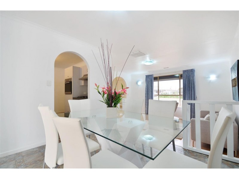 24 Goodrington Way, Moana SA 5169