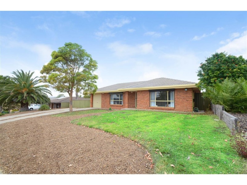 24 Goodrington Way, Moana SA 5169