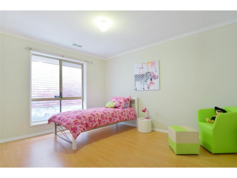 24 Goodrington Way, Moana SA 5169