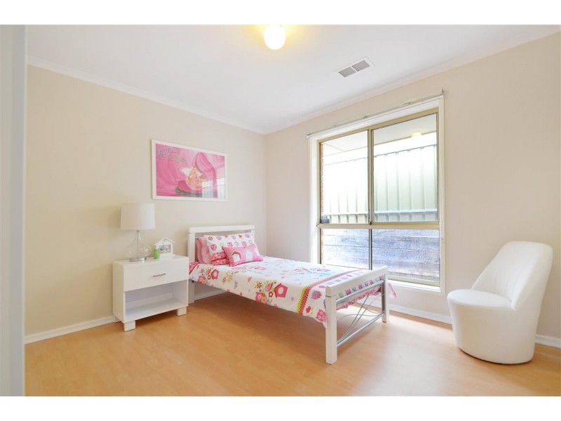 24 Goodrington Way, Moana SA 5169