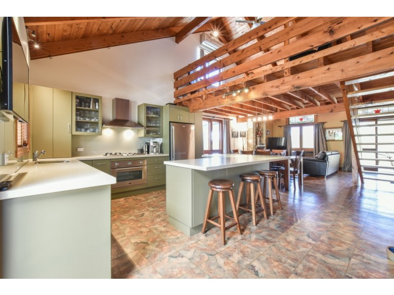 22 Barcelona Drive, Happy Valley SA 5159