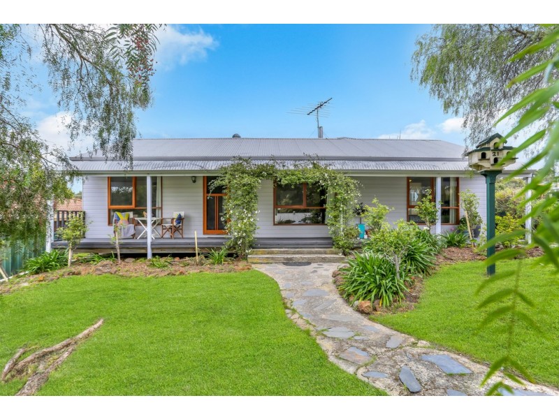21 Clyde Terrace, Mount Compass SA 5210
