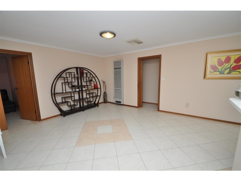 31 Baltimore Ave, Morphett Vale SA 5162