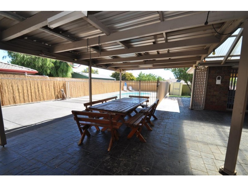 31 Baltimore Ave, Morphett Vale SA 5162