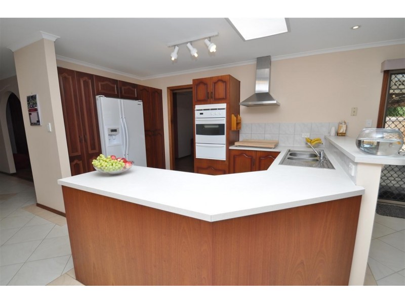 31 Baltimore Ave, Morphett Vale SA 5162