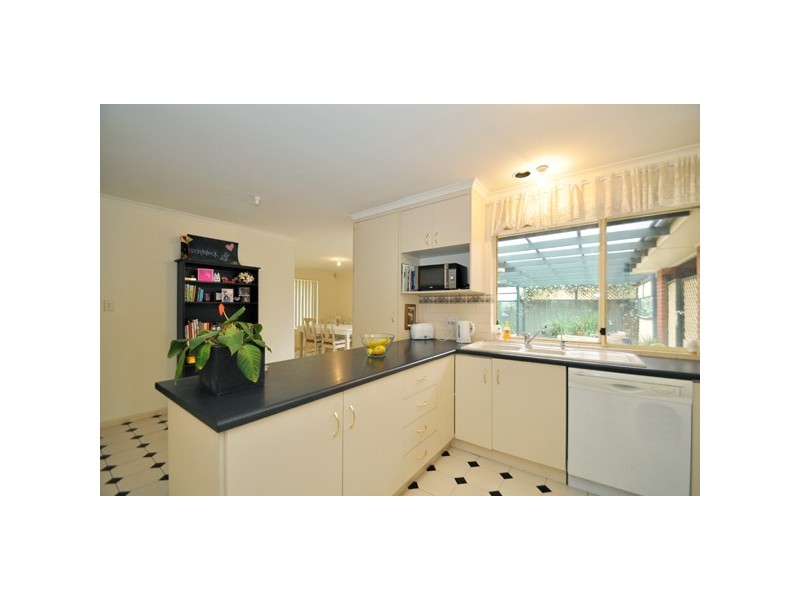 2 Kimber Street, Aldinga Beach SA 5173