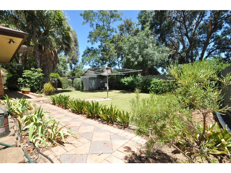 10 Jersey Road, Happy Valley SA 5159