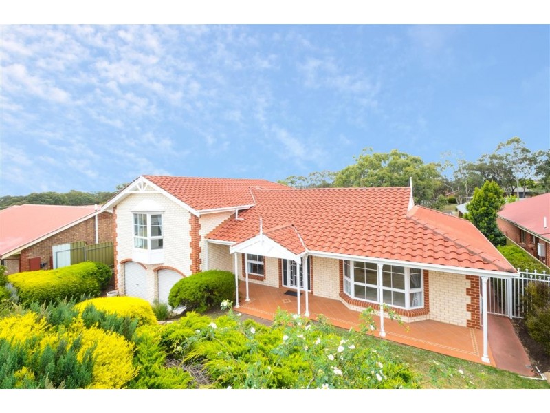 15 Horseshoe Drive, Woodcroft SA 5162