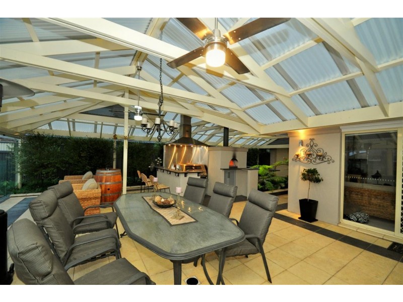 3 Grooms Way, Woodcroft SA 5162