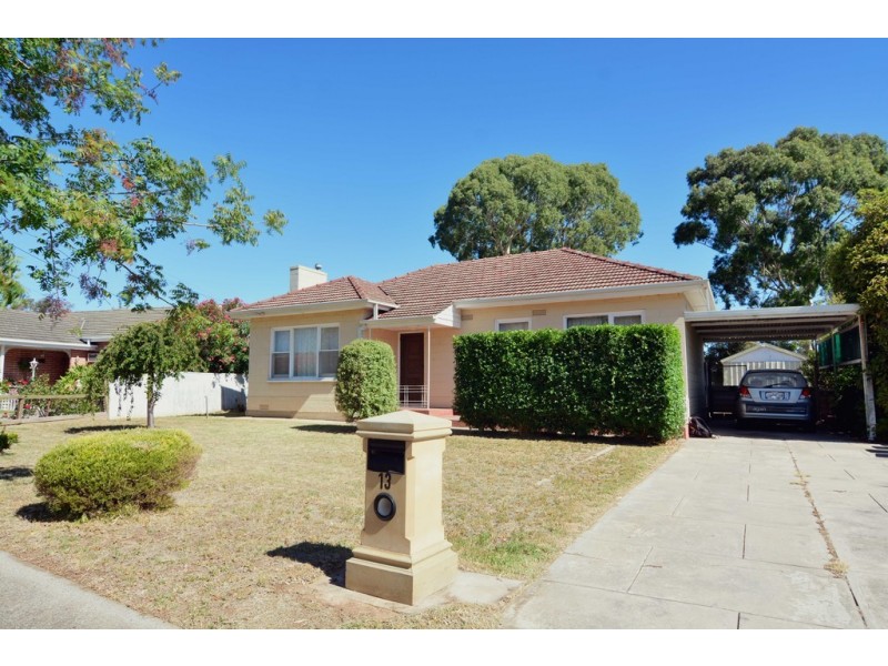 13 Avalon Road, Marion SA 5043