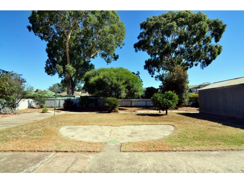 13 Avalon Road, Marion SA 5043